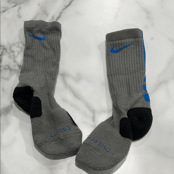 Nike ELITE Gray and Blue Athletic Socks - Picture 1 of 3